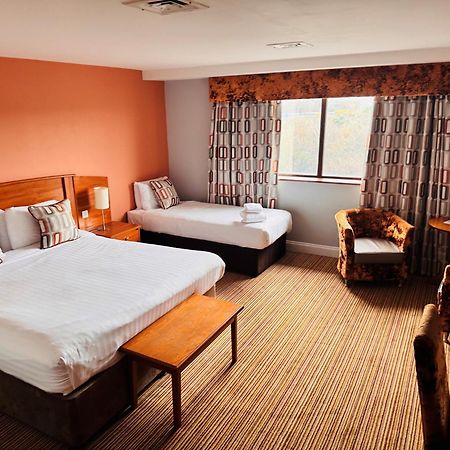 Blanco'S Hotel พอร์ตทัลบอต ภายนอก รูปภาพ